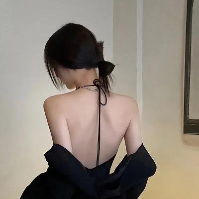 两个世界之间